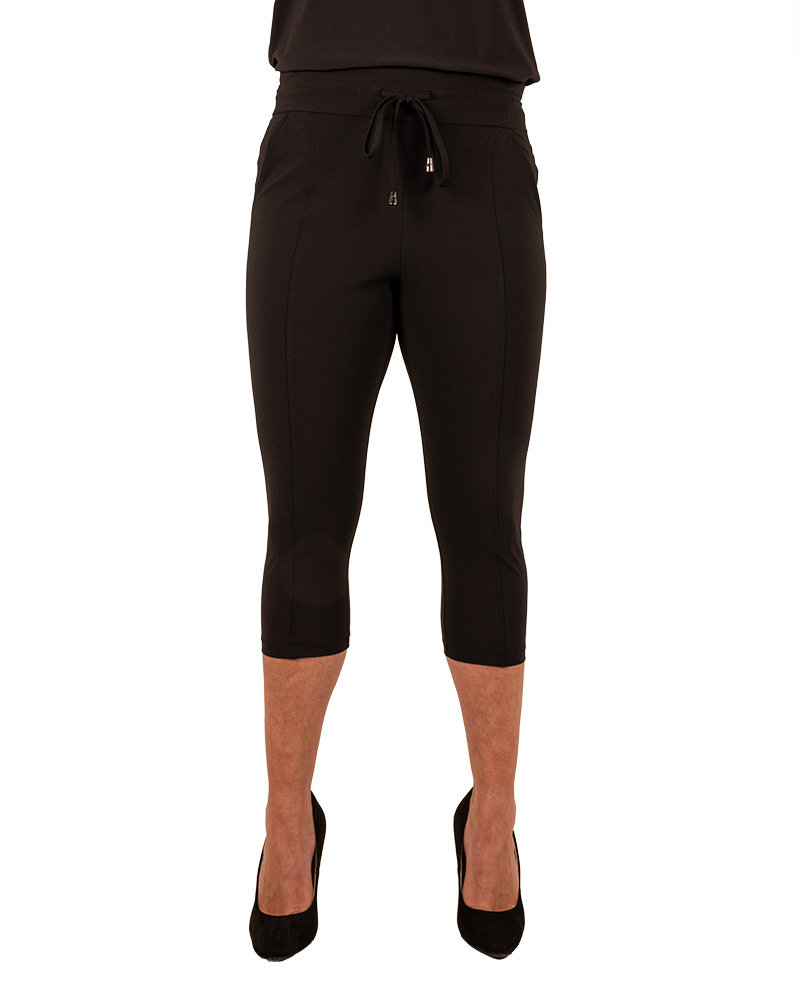 Zwarte travelstof capribroek van Mi Piace