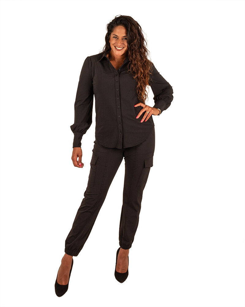 Zwarte travelstof blouse met pofmouw van Mi Piace