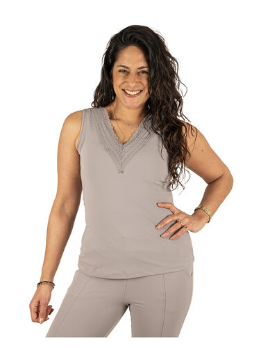 Mi  Piace Grijs travelstof hemdje met brede kant van Mi Piace