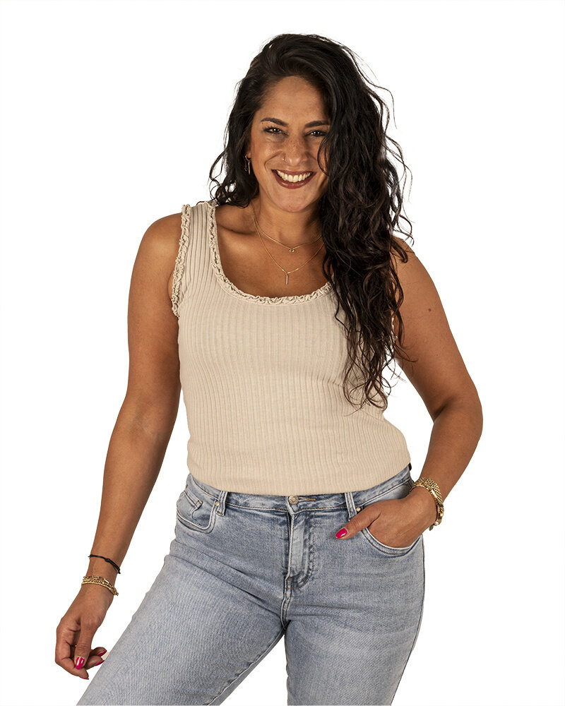 Beige hemdje roesje van Gemma Ricceri