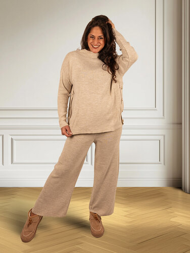 New Collection Beige comfy pak