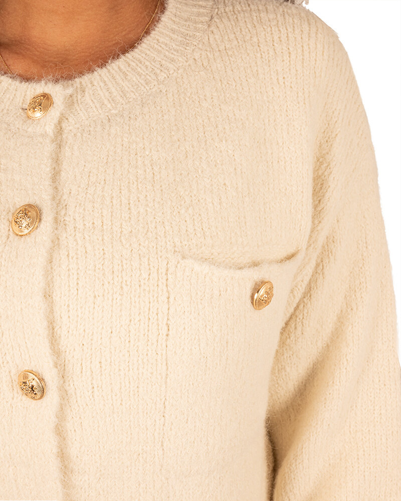Lichtbeige gebreid vest met knopen van Kilky