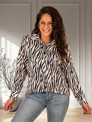 Ecru/donkerblauw zebraprint blouse