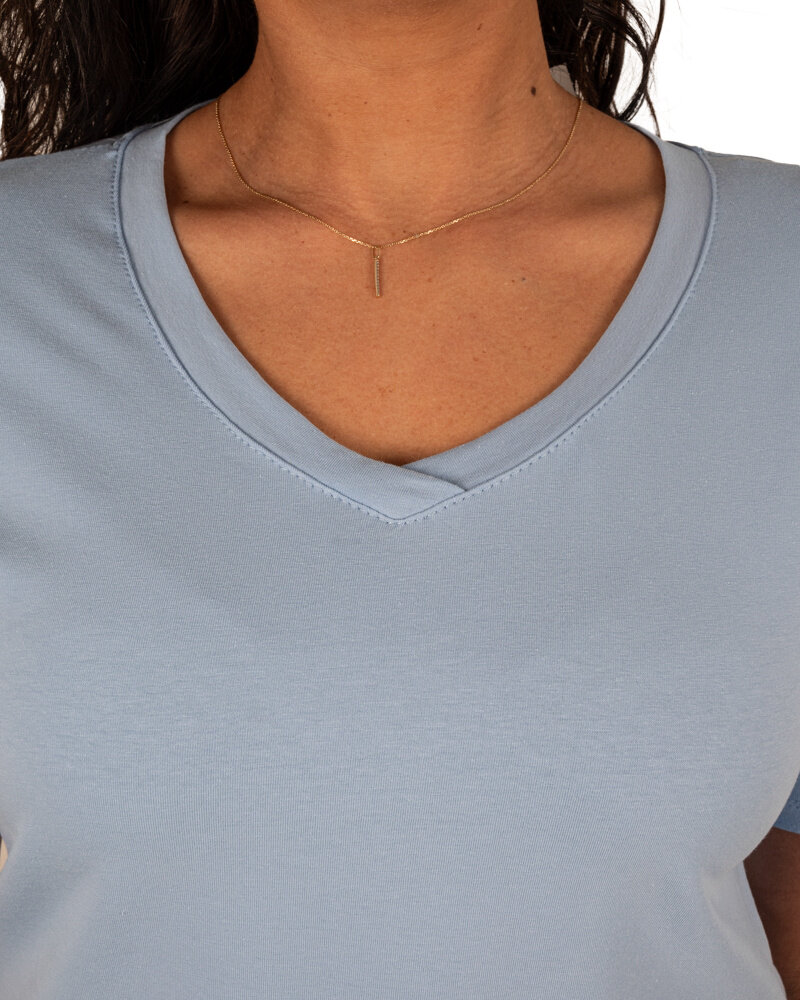 Lichtblauw basis shirt V-hals van Gemma Ricceri