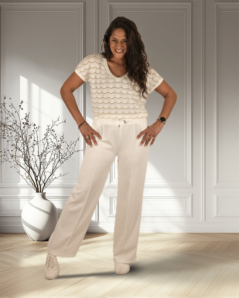Ecru jogpantalon met wijde pijp van New Collection