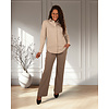 Taupe travelstof pantalon met rechte pijp van Mi Piace