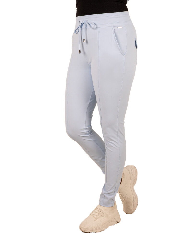 Lichtblauwe travelstof broek van Mi Piace