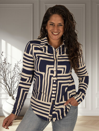 Ecru/donkerblauw print blouse van By Swan