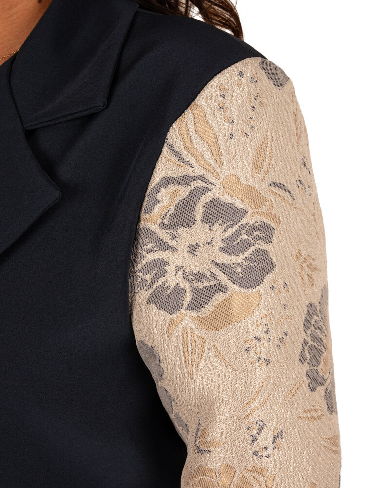 Donkerblauwe blazer met bloemenmouw van El-Vita
