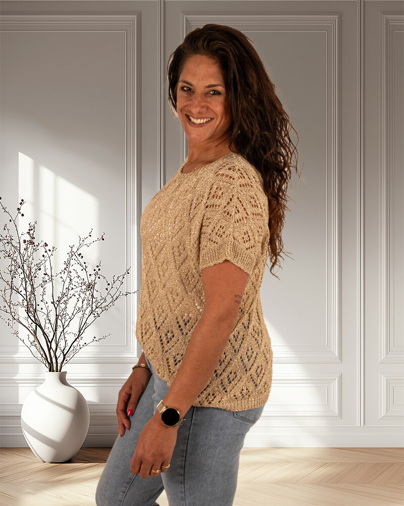 Gouden ajour shirt van Gemma Ricceri