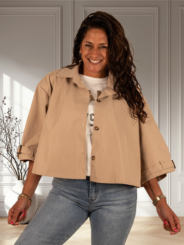 Beige korte trenchcoat