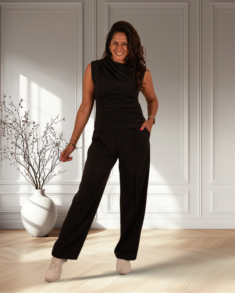 Zwarte broek met rechte pijp van Perla Nera