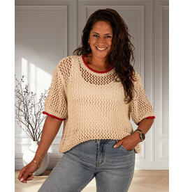 Gemma Ricceri Beige gehaakt shirt met rode bies