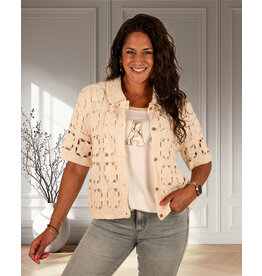 Beige gehaakt vest bloemen