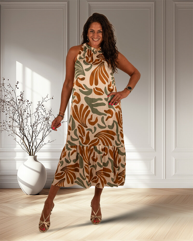 Ecru/groen/camel print halterjurk van Vera Jo