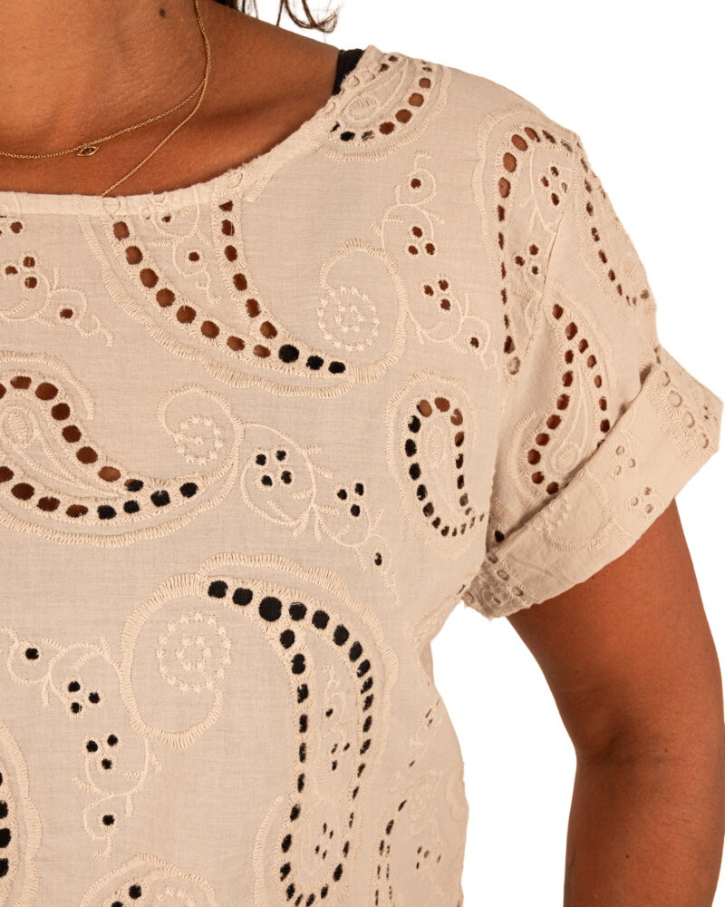 Beige broderie top van Lamiar