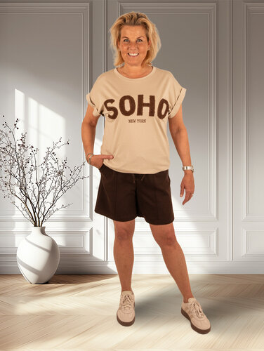 Gemma Ricceri Donkerbruine short van Gemma Ricceri