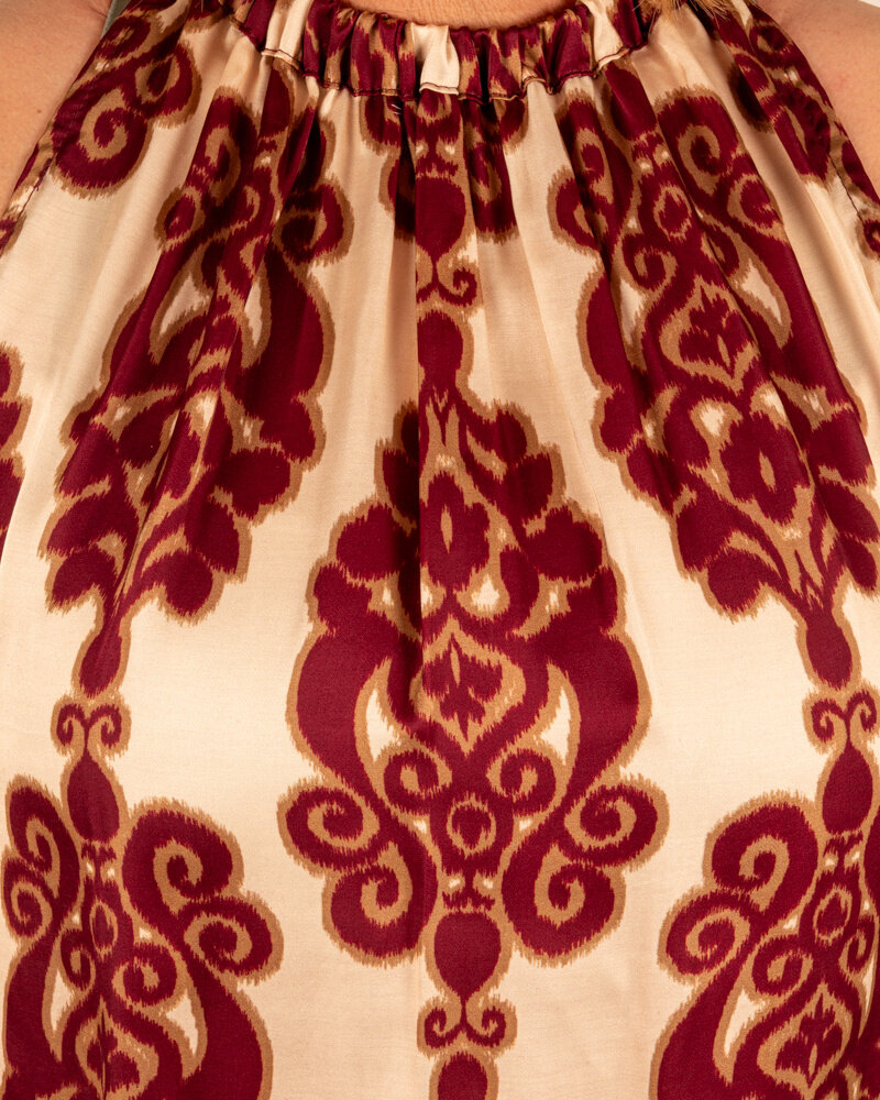 Beige/bordeaux ornamentenprint haltertop van Vera Jo