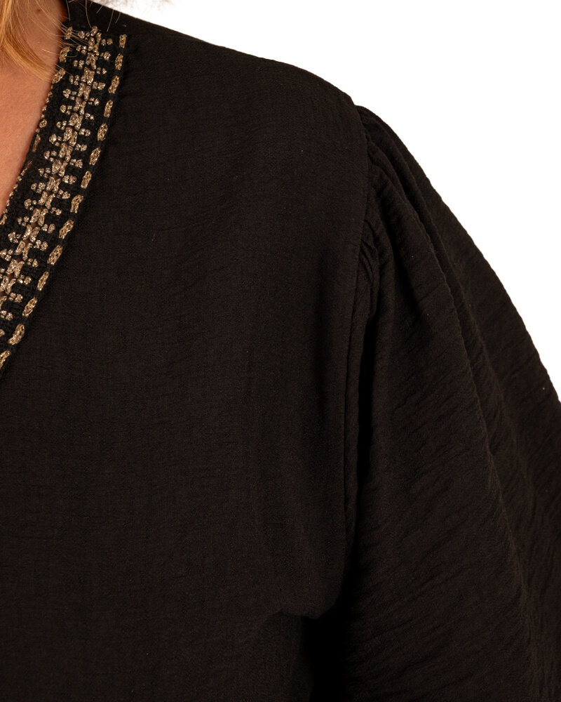 Zwarte lange jurk pofmouw van New Collection