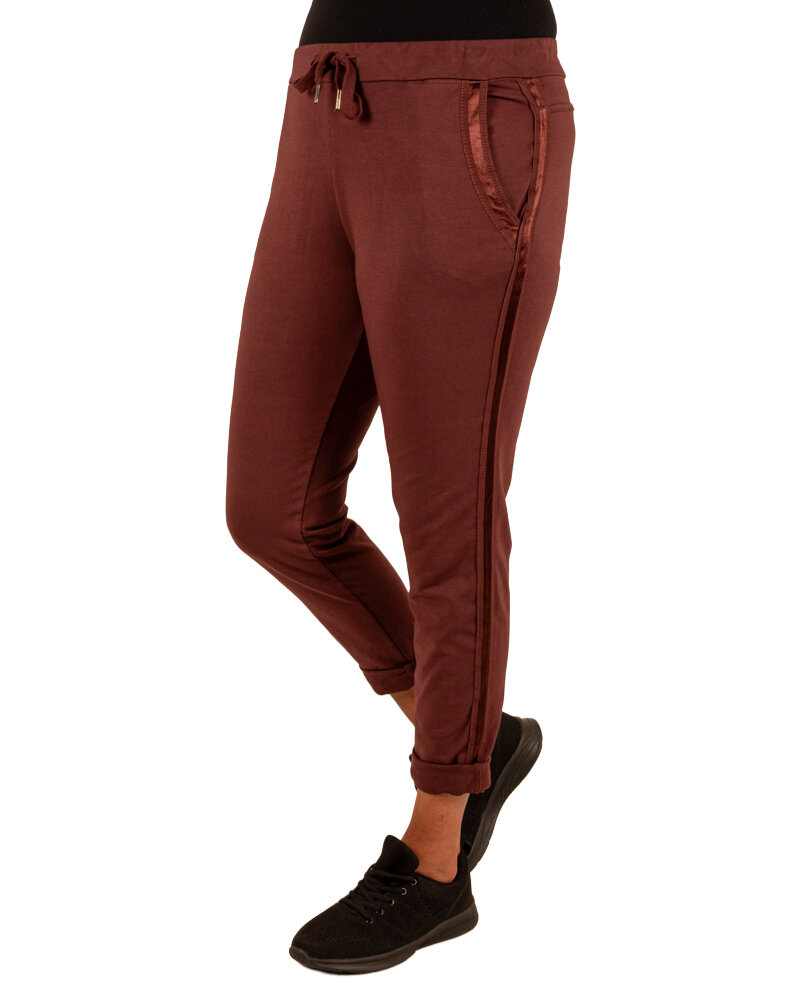 Bordeaux joggingbroek met bies van Gemma Ricceri