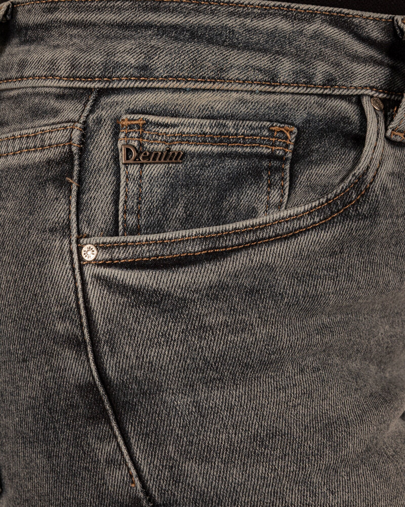Blue high waist mom jeans van Hello Miss