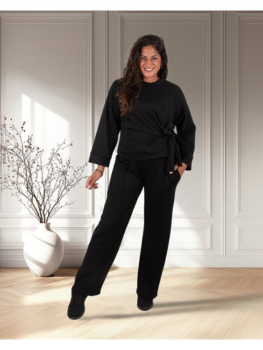 Zwart joggingpak knoop sweater