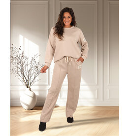Beige joggingpak lange mouw
