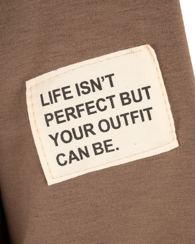 Taupe joggingpak met lange mouw van El-Vita