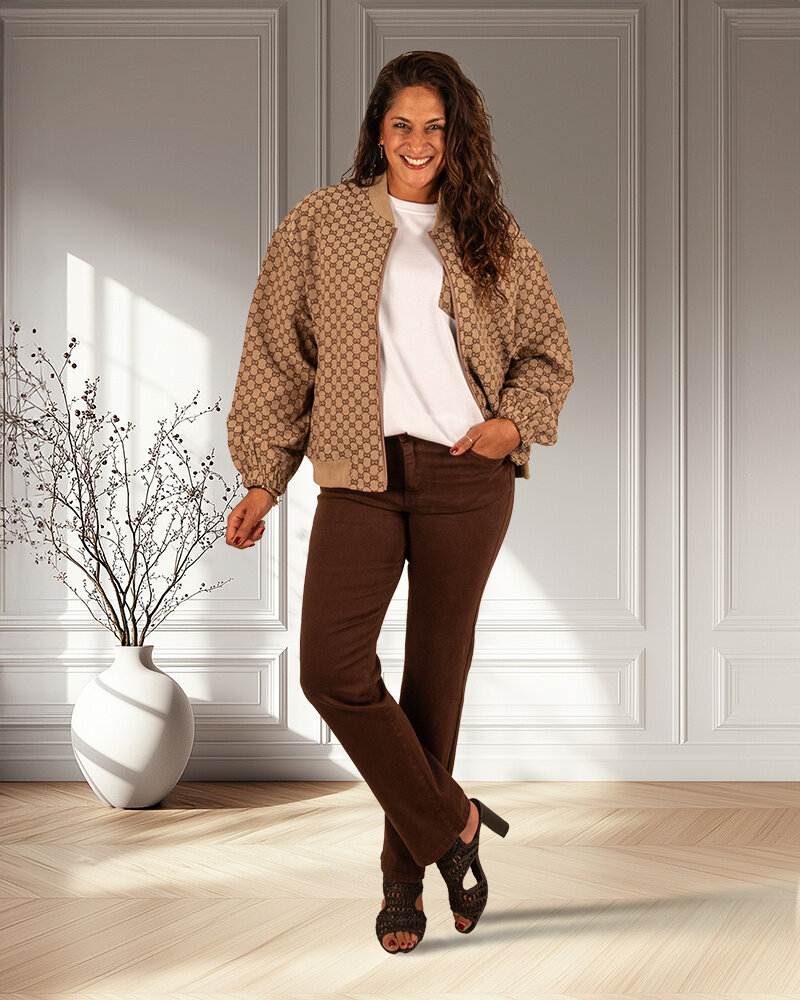 Wit shirt met bruine print borstzak van Azzurro