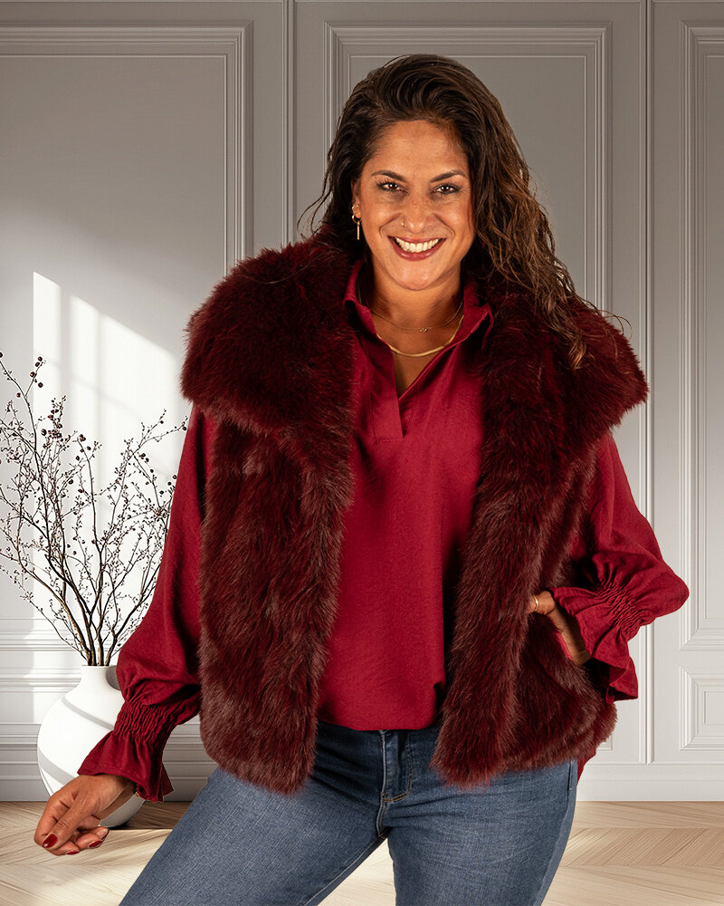 Bordeaux faux fur bodywarmer van El vita