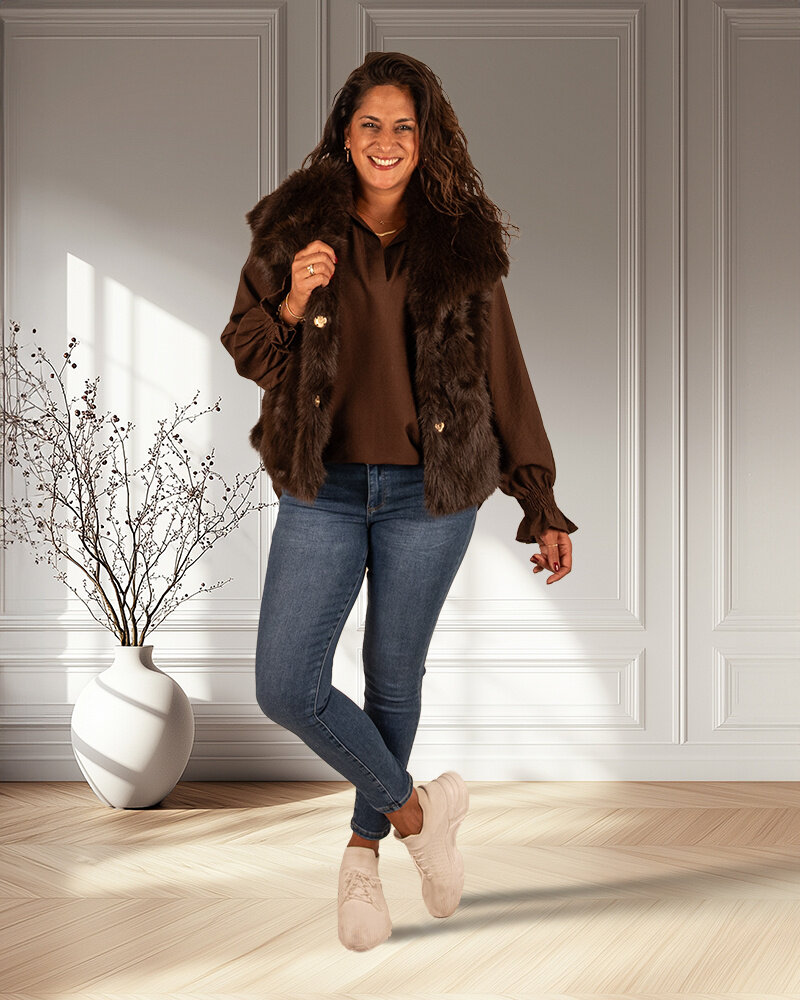 Donkerbruine faux fur bodywarmer van El vita