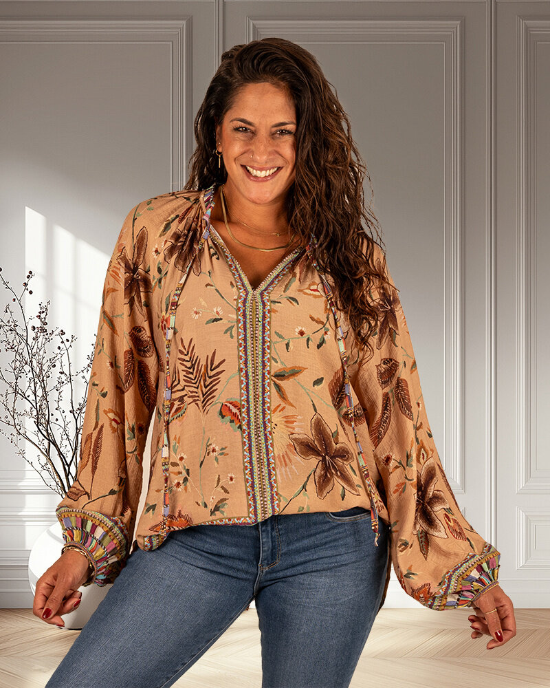 Camel bloemenprint blouse van El-Vita