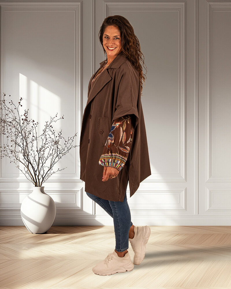 Donkerbruine trenchcoat van Zeta Otto