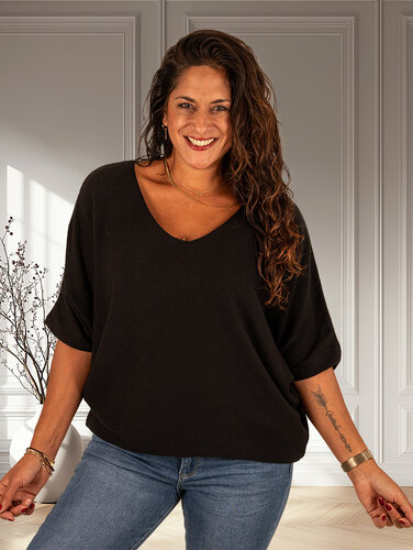 Triple Nine Zwarte trui vleermuismouw