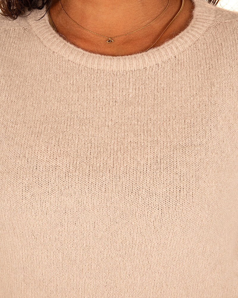 Beige gebreide trui met korte mouw van El-Vita