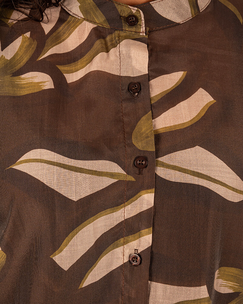 Bruin/groen/beige print blouse  van Lamiar