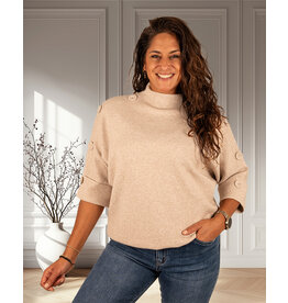 Beige trui met knopen