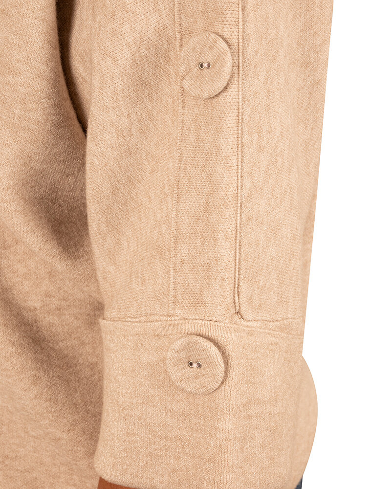 Beige trui met knopen van Awa Studio