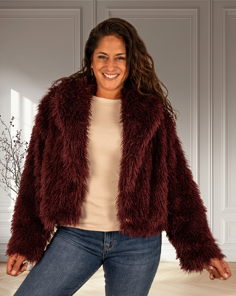 Bordeaux fluffy jasje van Saison Nandi
