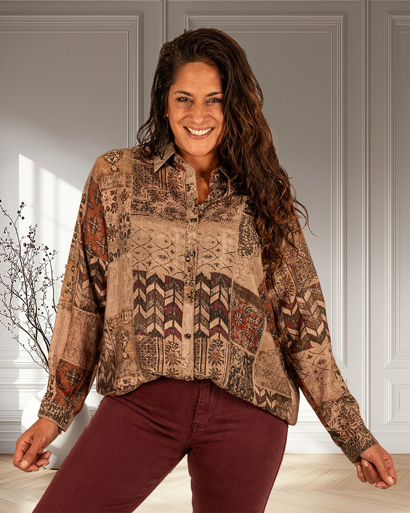 Beige/bruin print blouse van Vicbee