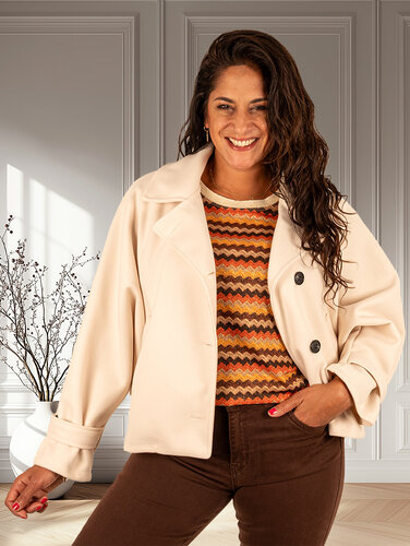 New Collection Ecru jas vleermuismouw