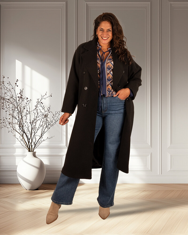 Zwarte lange jas van El-Vita