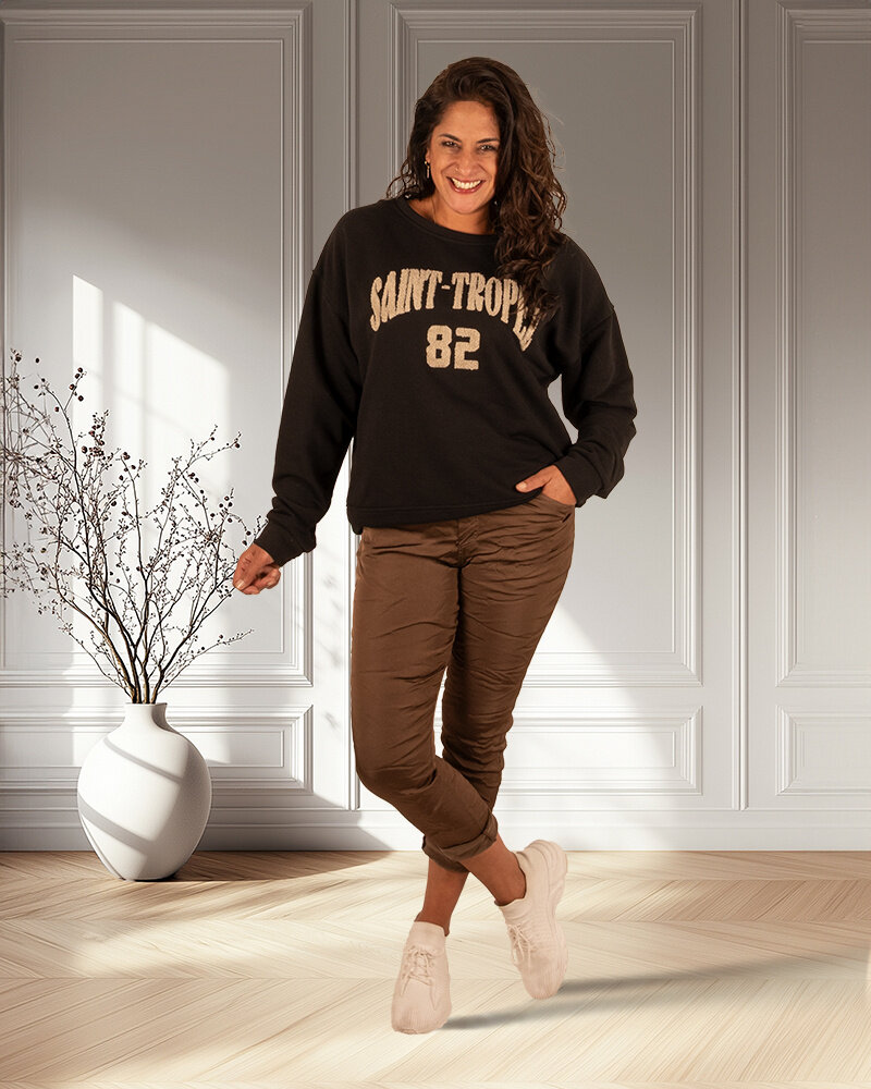 Zwarte sweater "Saint-Tropez" van Mooij