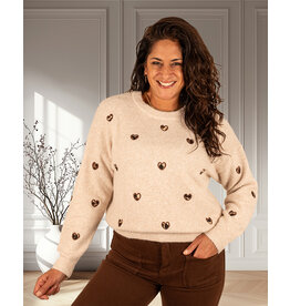 Beige trui panter hartjes