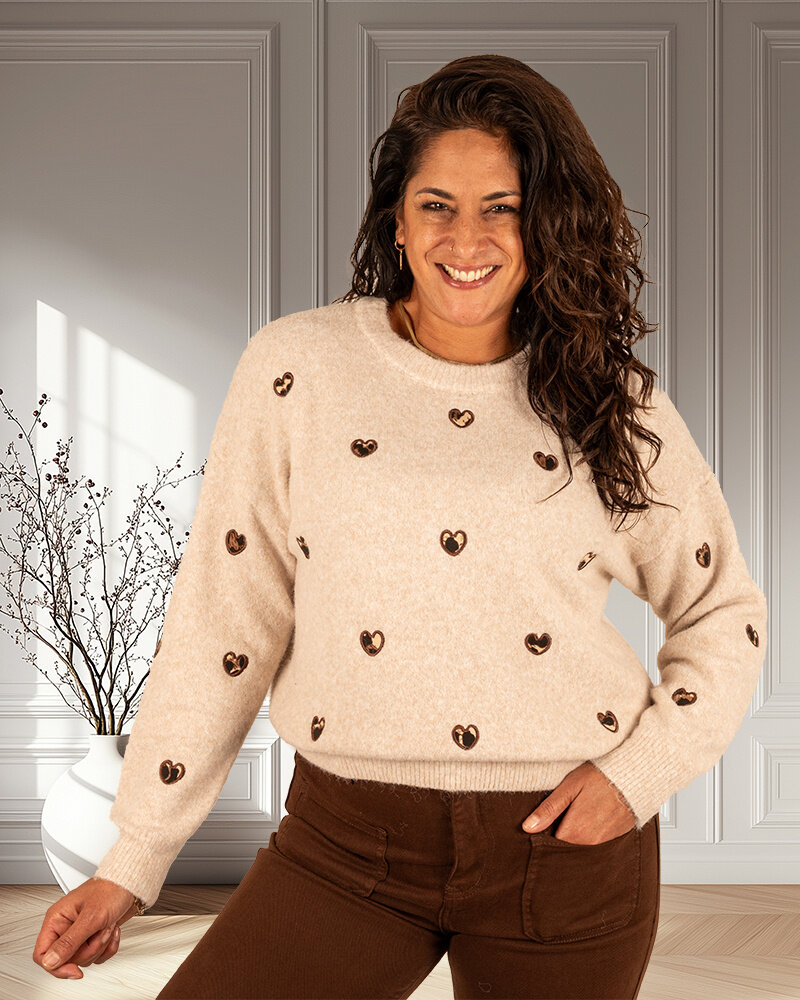 Beige trui panter hartjes van Flamant Rose
