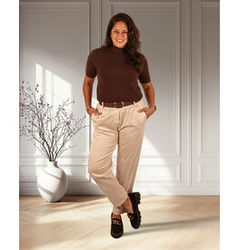 Beige stretch broek met riem