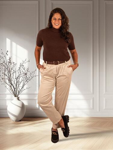 Beige stretch broek met riem