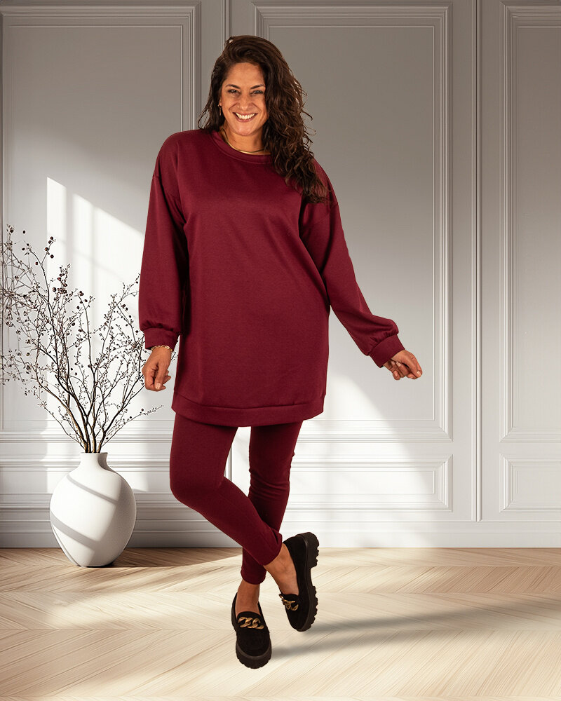 Bordeaux joggingpak tuniek met legging van El-Vita