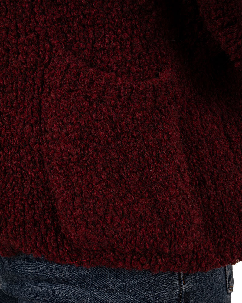 Bordeaux vest knopen van Gemma Ricceri