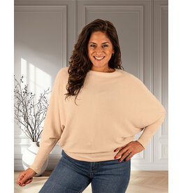 Beige trui met vleermuismouw